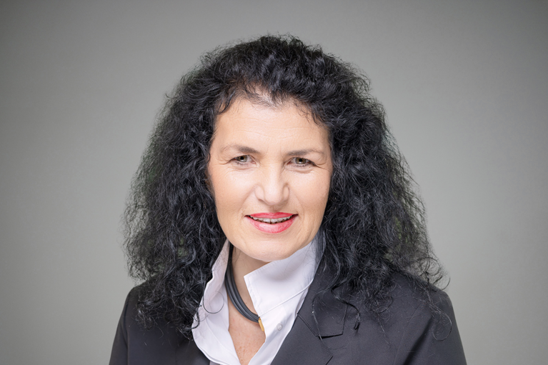 Alena Schütte
